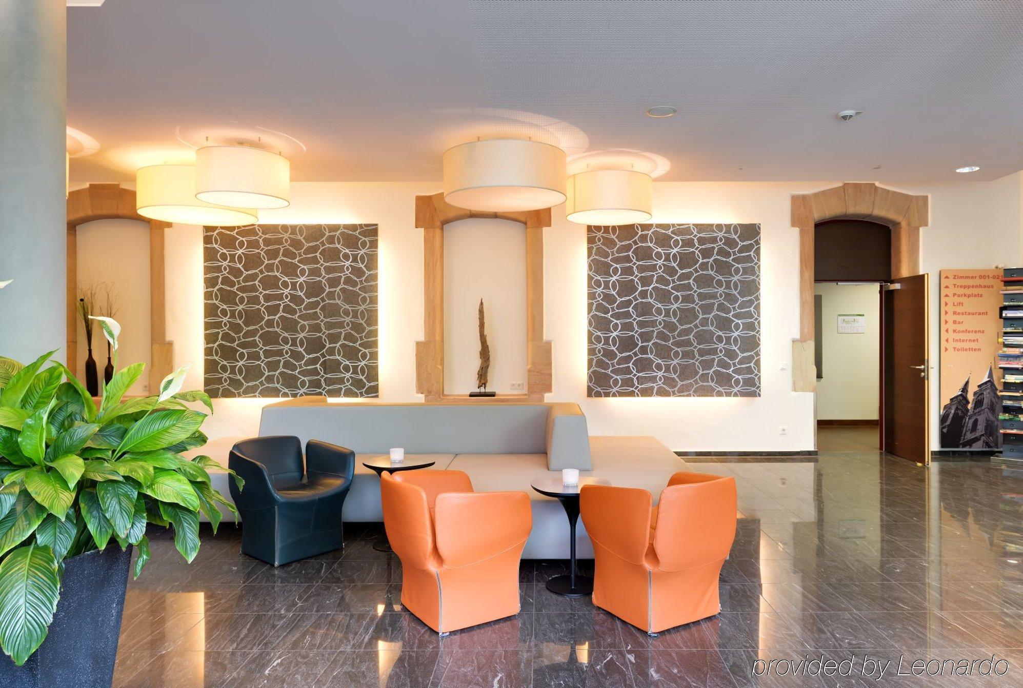 Novina Tillypark Hotel 4*